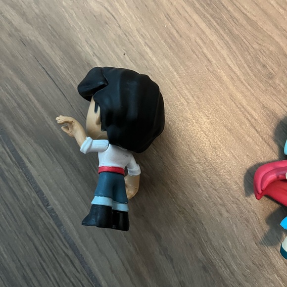 Funko pop minis Ariel and Eric little mermaid prince Eric vinyl figures - Picture 7 of 12